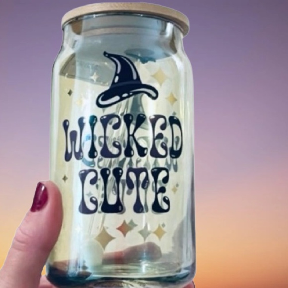 NWT- Cobwebs & Cauldrons "Wicked Cute" Halloween Pearlescent Tumbler With Straw